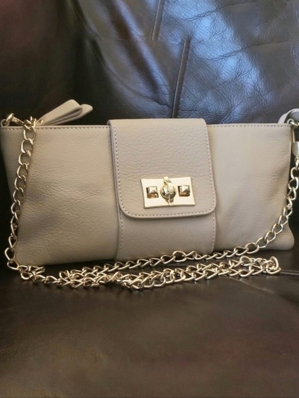 BARR & BARR Leather Crossbody Shoulder Bag ~ Chain Strap ~ Neutral Taupe